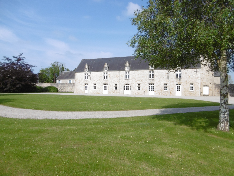 CENTRE SOCIO 6
